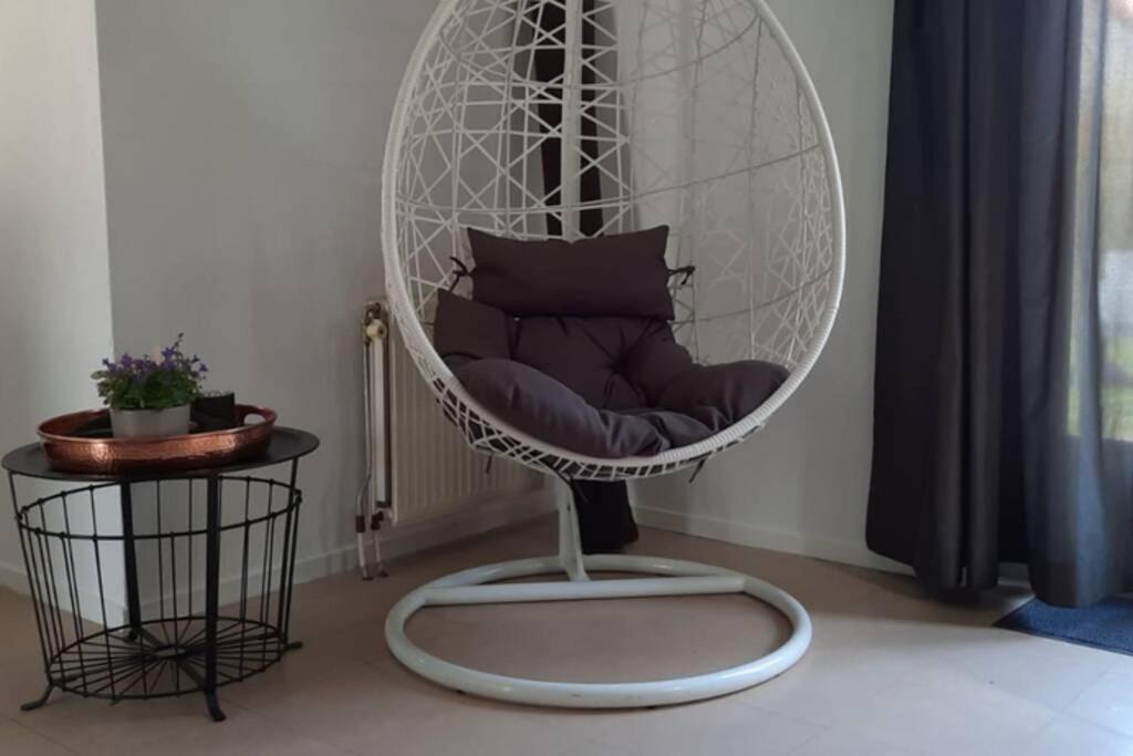 Gezellige Vakantiewoning Met Sauna In Ewijk Bij Nijmegen - Recreational Only No Workers Bagian luar foto